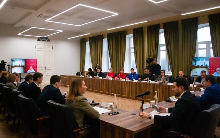 Активисты регионального «Движения первых» подвели итоги работы в 2024 году на заседании координационного совета при губернаторе
